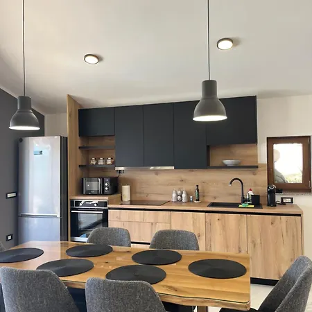 아파트 Apartma Rozi Deluxe *