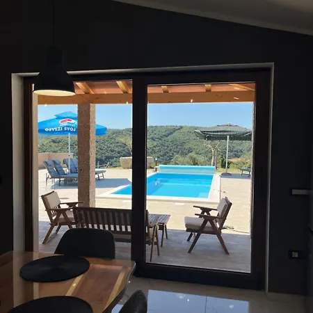 Apartma Rozi Deluxe 코페르