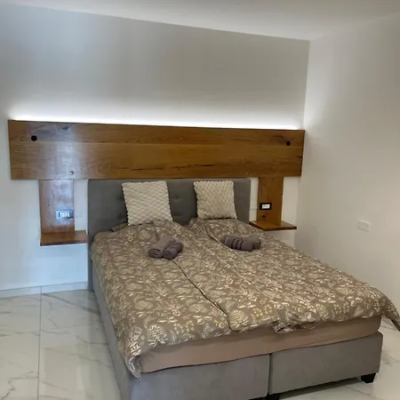 Apartma Rozi Deluxe Appartement Koper