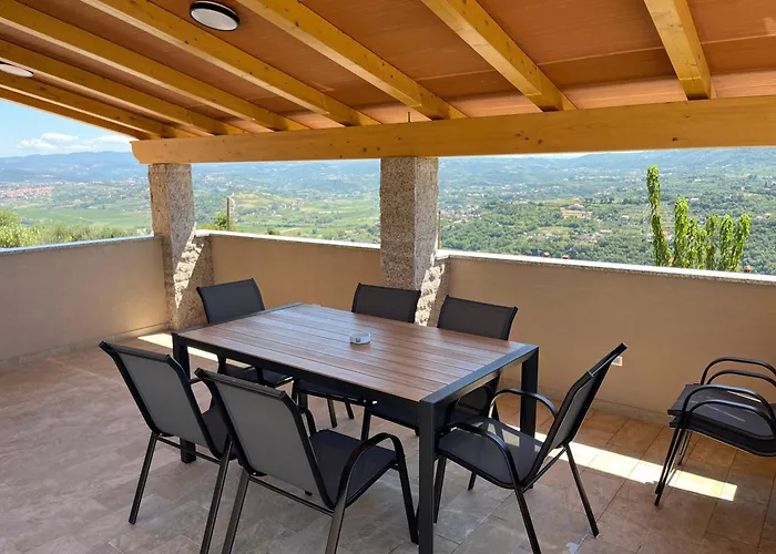 Apartma Rozi Deluxe * Koper