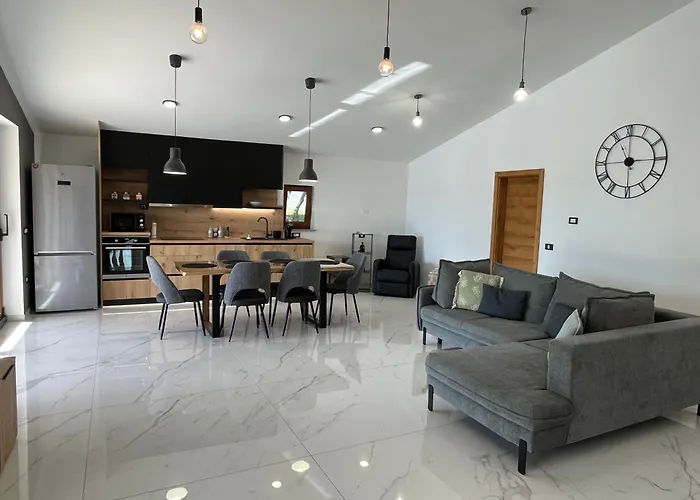 Daire Apartma Rozi Deluxe Koper