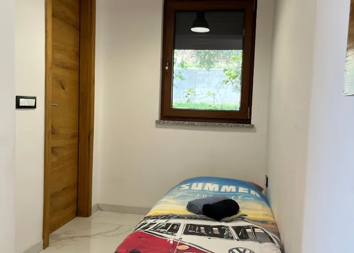 Apartma Rozi Deluxe Daire Koper