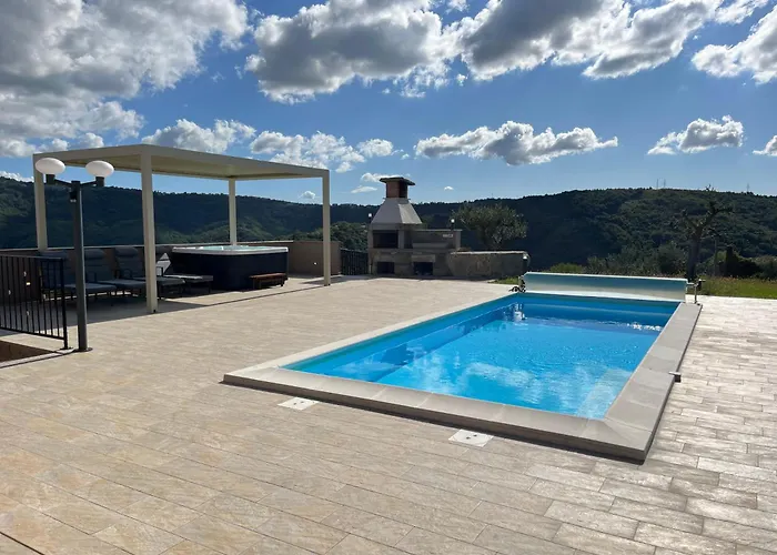 Apartma Rozi Deluxe * Koper